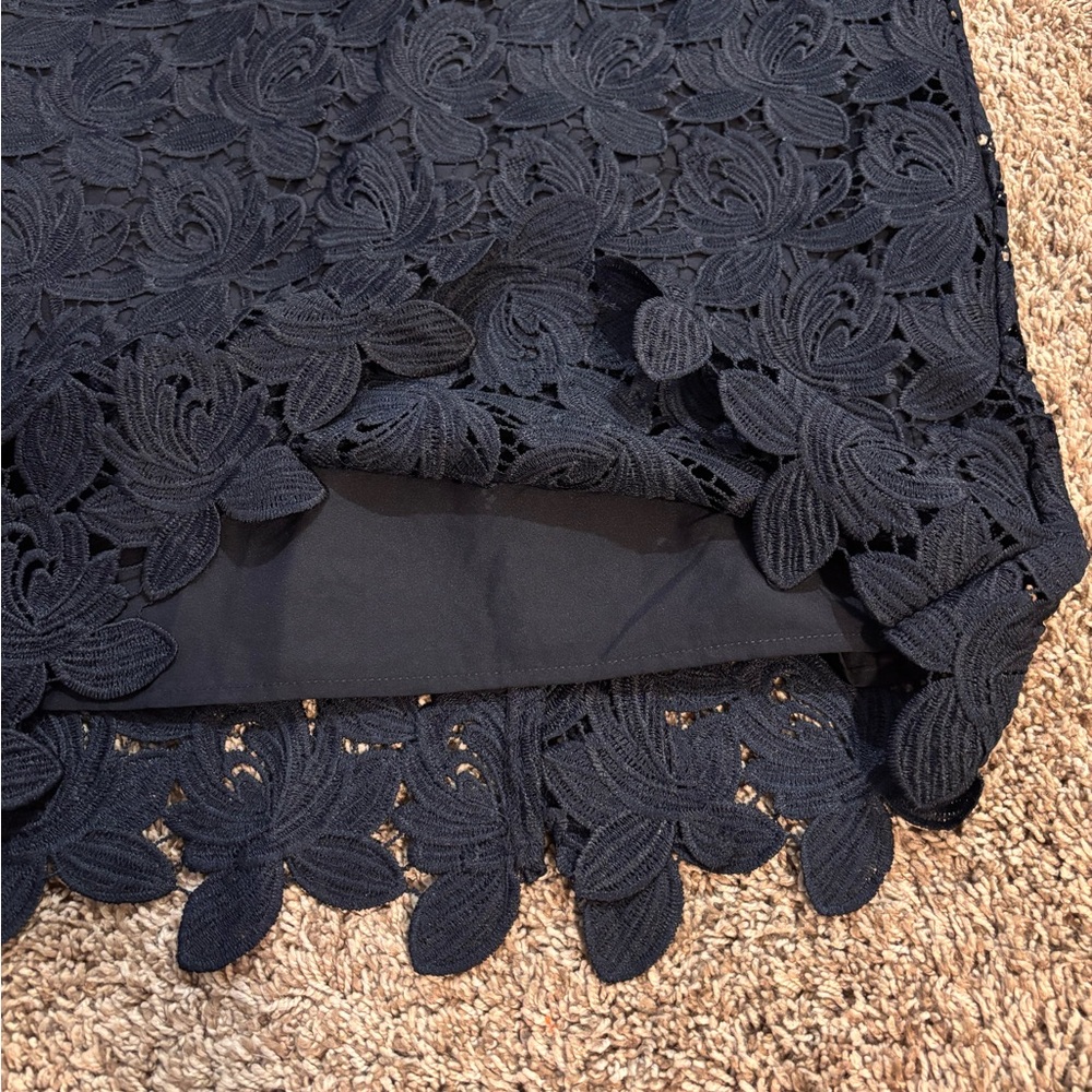 LOFT Petite Navy Lace Sheath Dress Sleeveless Floral Crochet Elegant Size 8P - Picture 8 of 12